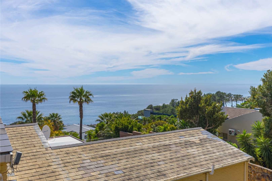 5 Bedroom Property for Sale in Camps Bay Western Cape